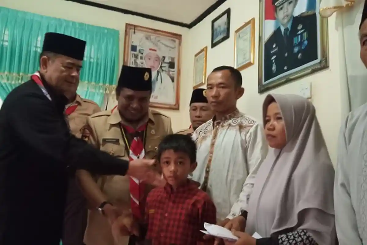 Pemprov Sumbar Beri Santunan kepada Keluarga Korban Meninggal Dunia Tertimpa Sound System