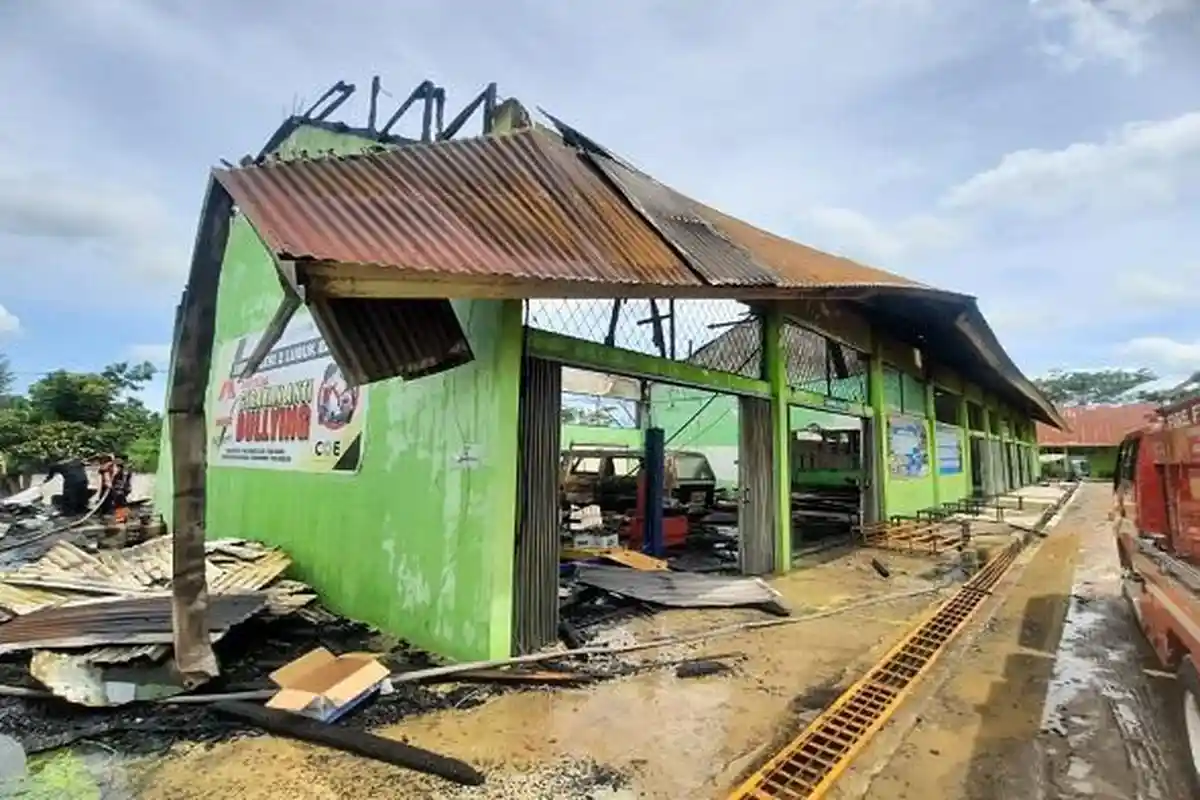 Update Ruangan di SMKN 2 Lubuk Basung Terbakar: Satpol PP dan Damkar: Taksir Kerugian Rp 3,5 M