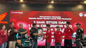 20260425-penyerahan-motor-Asmo-Sulsel-ke-PSM-Makassar.jpg