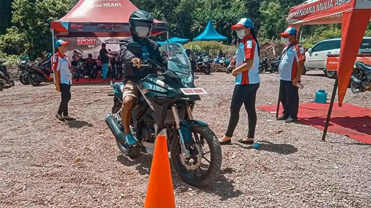 Pesona Sport Honda Panaskan Ajang Balapan di Tapanuli Tengah