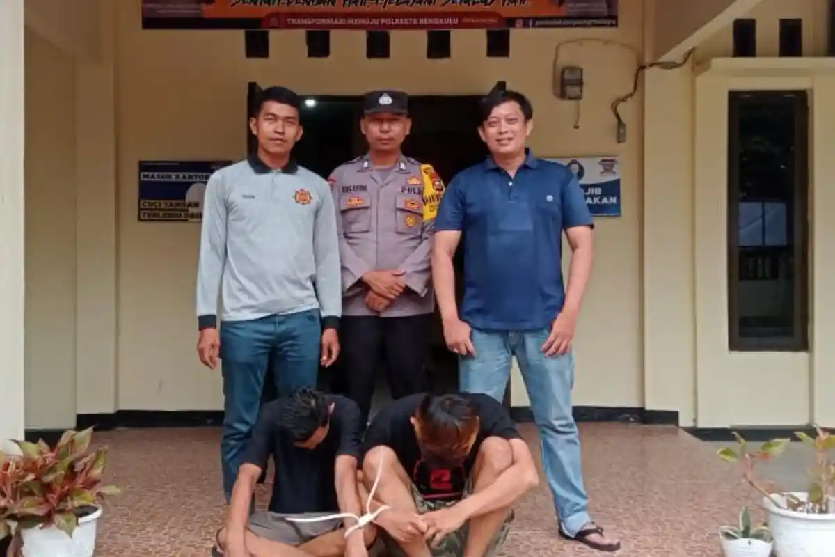 Gelapkan Sparepart HP Senilai Ratusan Juta, 2 Pemuda Asal Seluma Bengkulu Diciduk Polisi
