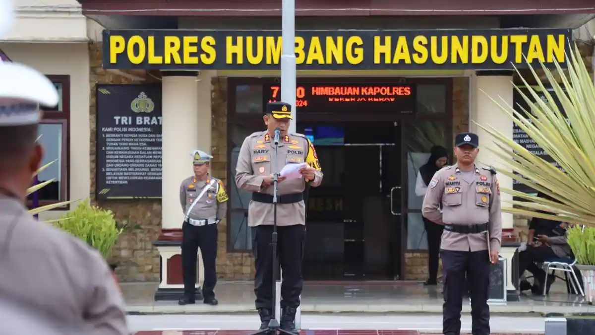 Kapolres Humbang Hasundutan Pimpin Operasi Keselamatan Toba 2025, Tegas Wujudkan Tertib Lalu Lintas