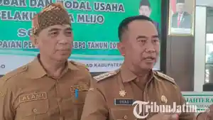 Pj-Bupati-Probolinggo-Ugas-Irwanto-dan-Kepala-DKUPP-Kabupaten-Probolinggo-Taufik-Alami.jpg