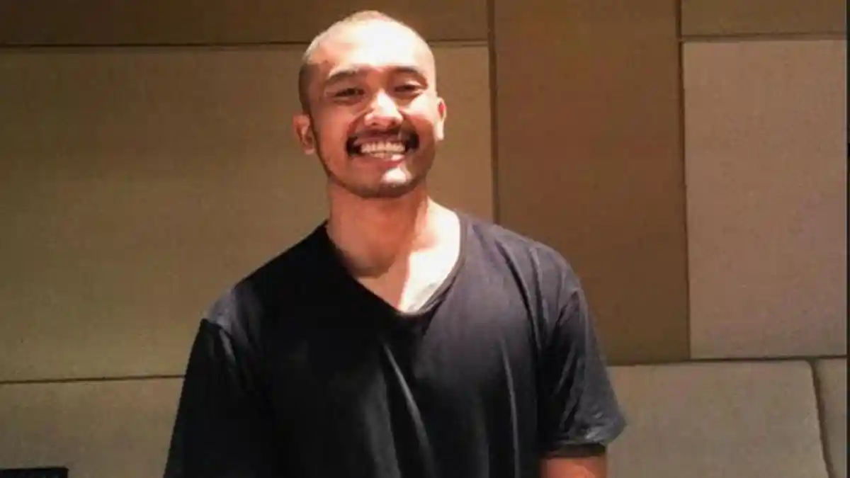 Komika Uus Mengaku Pernah Alami Mental Illness : Dibully karena Culun