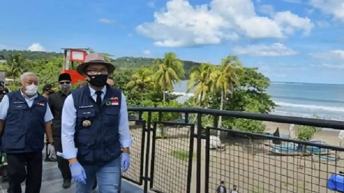 Kabar Gembira di Tengah Corona, Ridwan Kamil Gratiskan Iuran SMA/SMK di Jabar