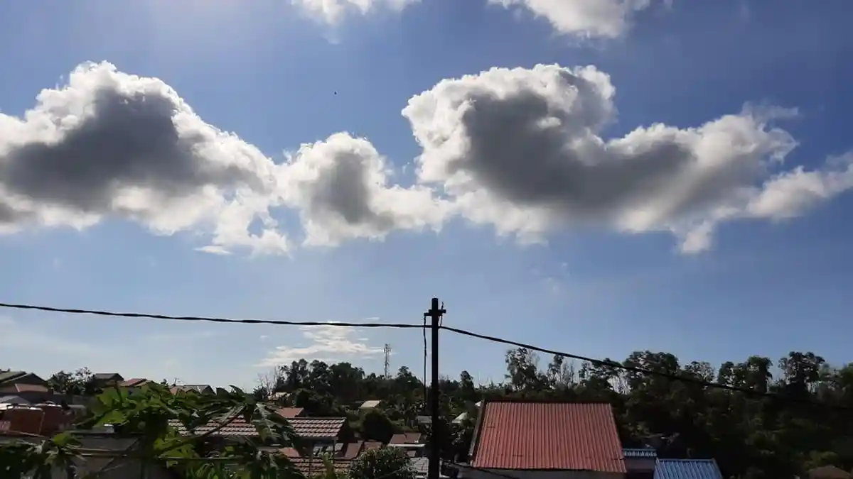 Cuaca Hari Ini Balikpapan, Waspada Potensi Hujan Petir Siang dan Malam Hari