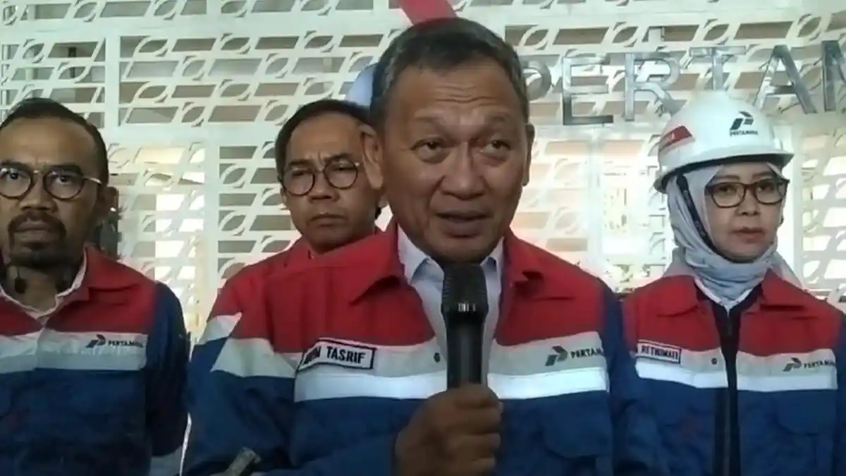 Menteri ESDM Arifin Tasrif Kunjungi Kilang Minyak Cilacap, Cek Pasokan BBM Jelang Nataru