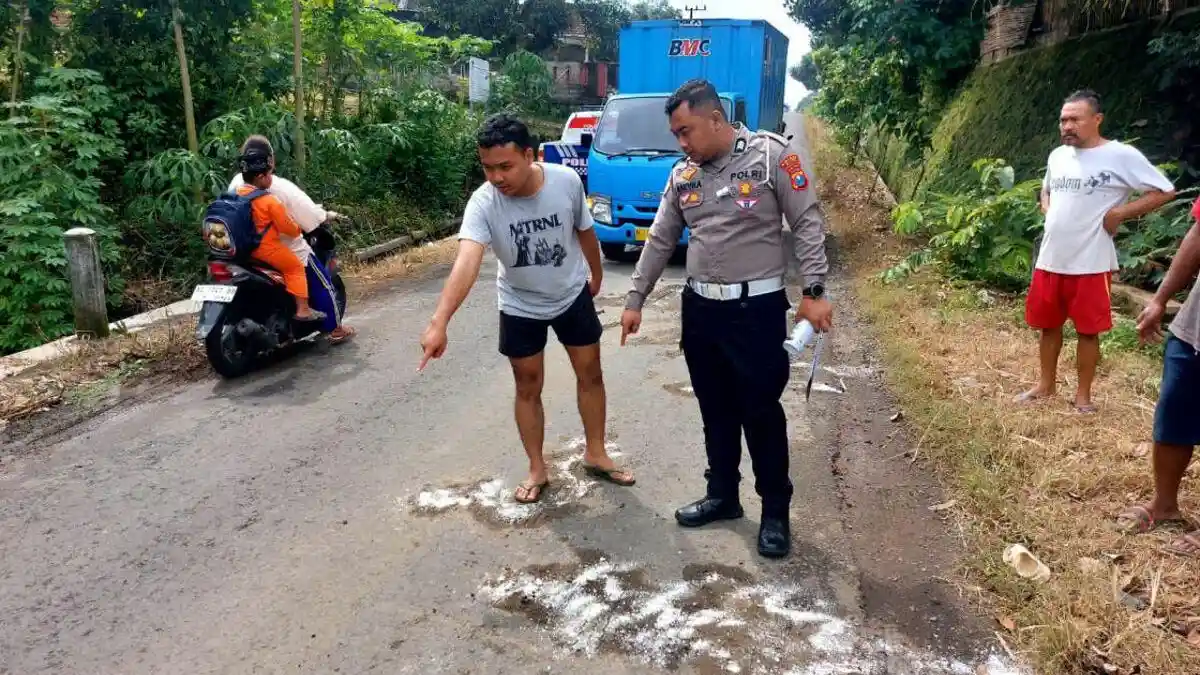 Kecelakaan Adu Banteng 2 Motor Renggut Nyawa Ibu dan Balita