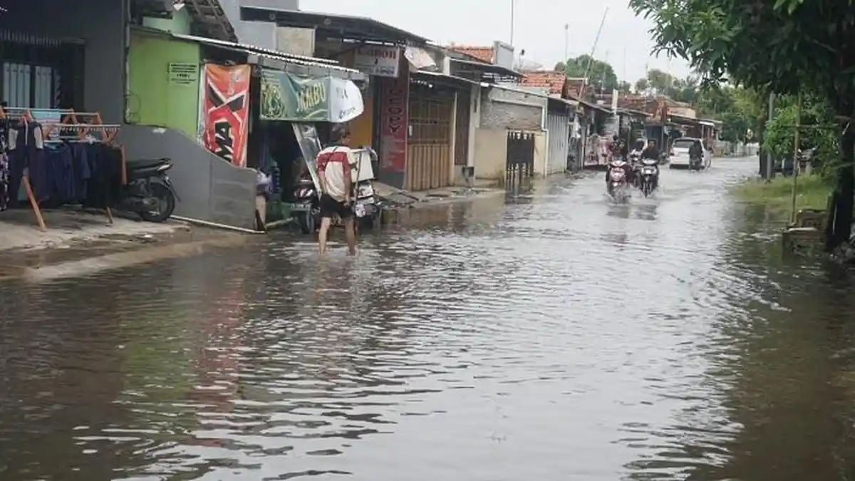 Warga Kota Pekalongan Diminta Waspada, Ada Potensi Hujan, Petir, dan Angin Kencang 2 Hari ke Depan