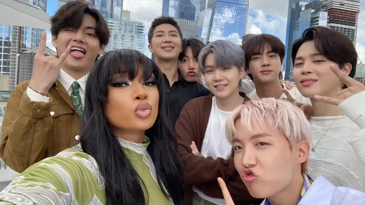 Megan Thee Stallion Dikabarkan Bakal Tampil bareng BTS di Konser 'PTD On Stage' di Los Angeles