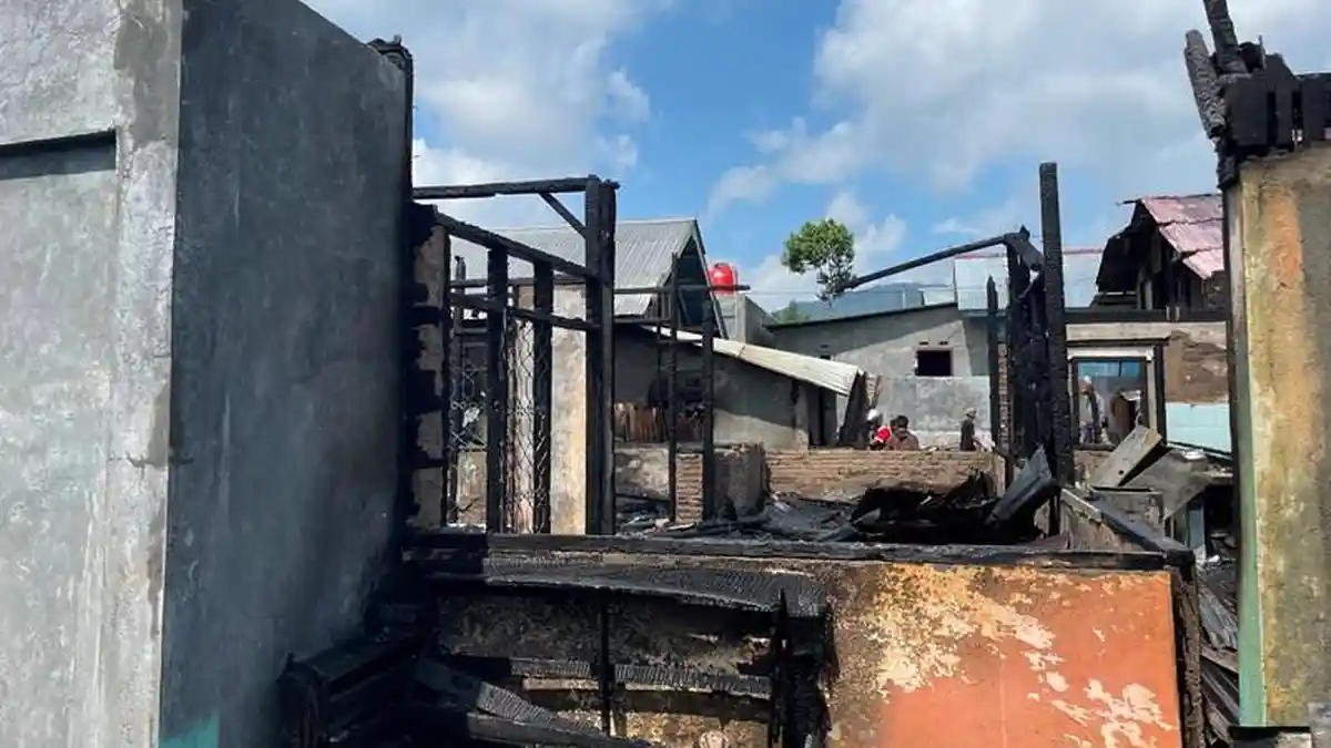 Api yang Melahap Rumah di Seranggas Lampung Barat Berhasil Dipadamkan