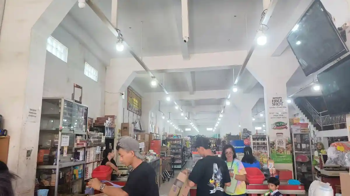Harga Lebih Murah dan Dilengkapi Gamezone, Sejahtera Mart Tempat Belanja Favorit Warga Toraja Utara