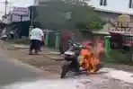 Sepeda Motor Hangus Terbakar di Dekat Pasar Satelit Lubuklinggau, Diduga Akibat Korsleting