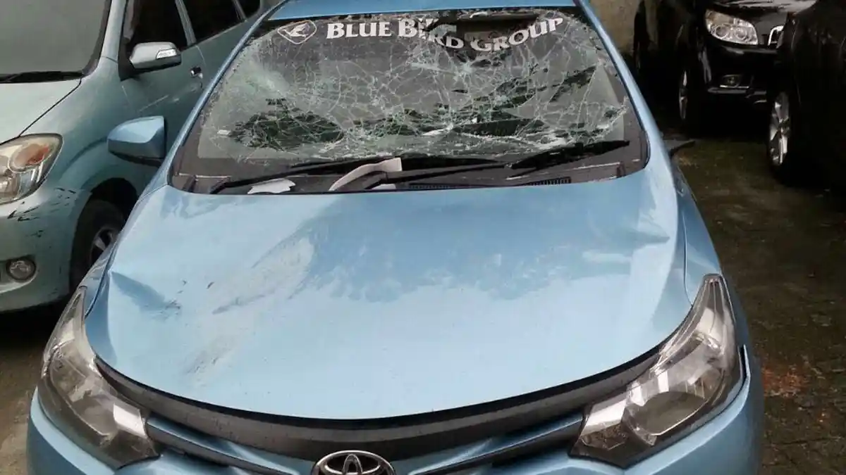 Polsek Tanah Abang Tetapkan Dua Tersangka Perusakan Taksi