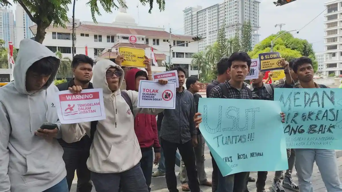 LARAS Demo Unjuk Rasa Dugaan Cawe-cawe Jabatan Inspektorat Medan