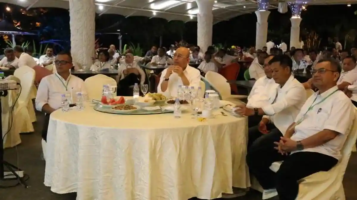 Wali Kota: Masyarakat Sangat Kritis, OPD Harus Berikan Pelayanan Terbaik dan Transparan