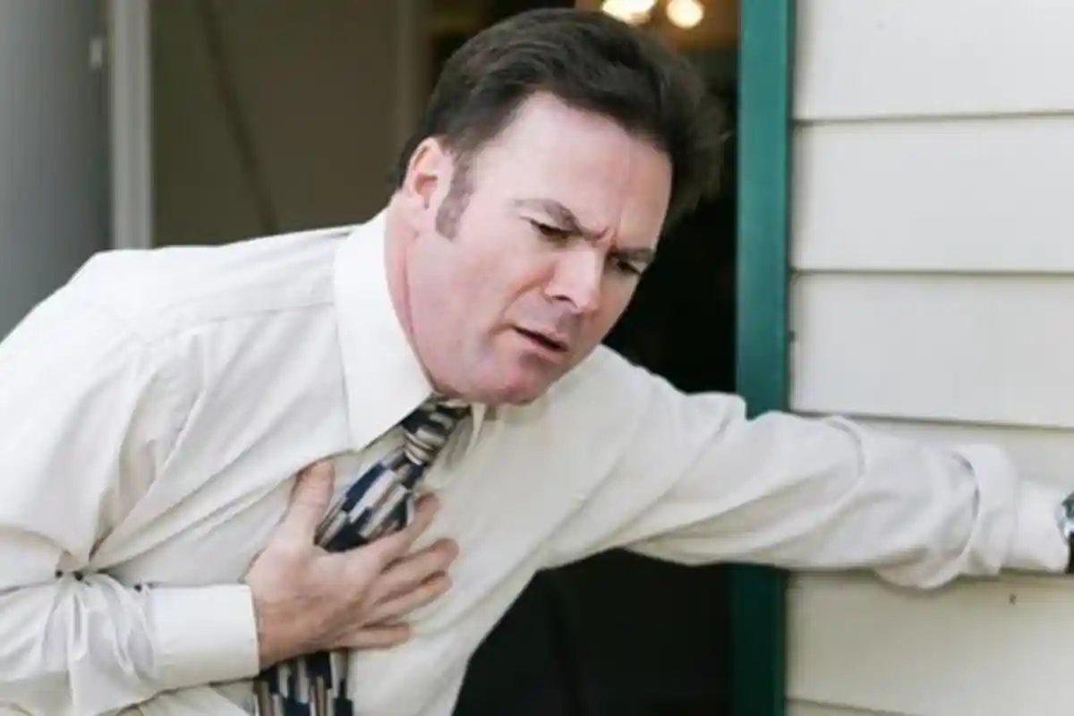 8 Tanda Umum Penyakit Jantung, Termasuk Nyeri Tangan dan Bengkak Kaki, Tapi Sering Diabaikan