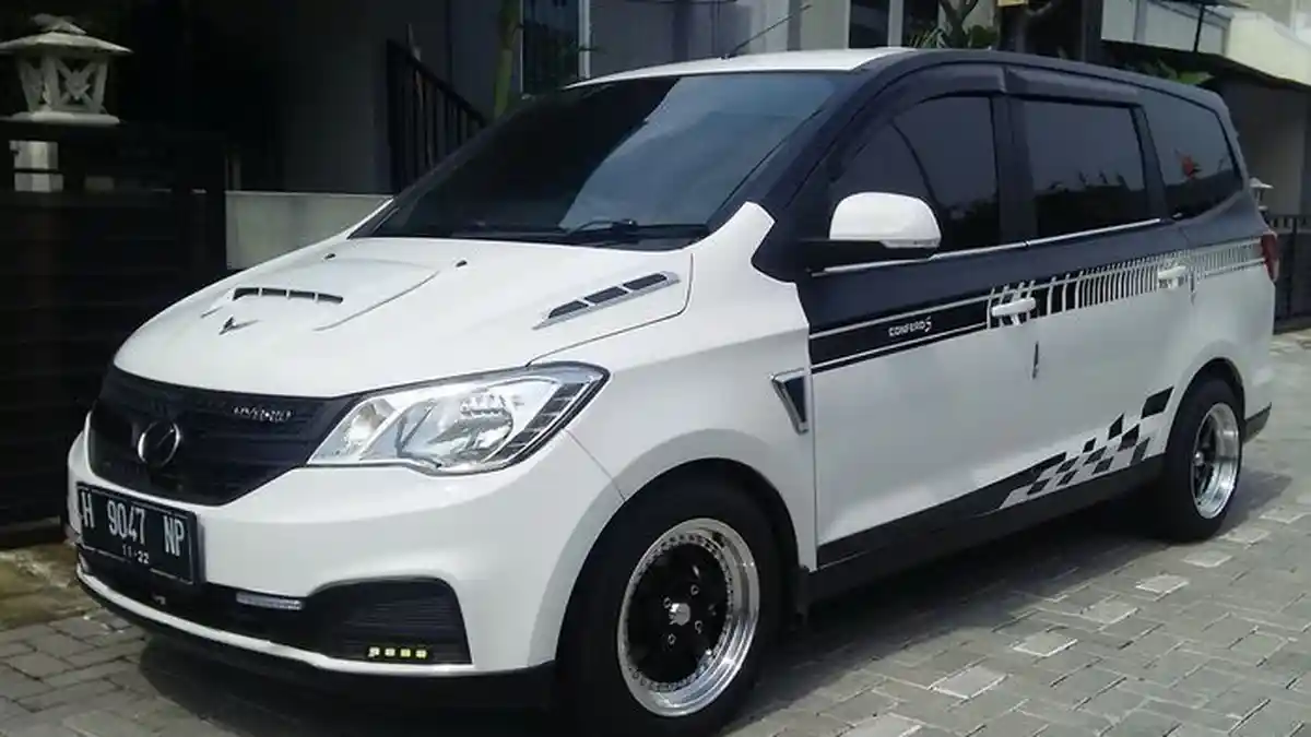 Gak Nyangka! Pria Semarang Ini Jual Mercy Buat Beli Wuling. Pantesan ...