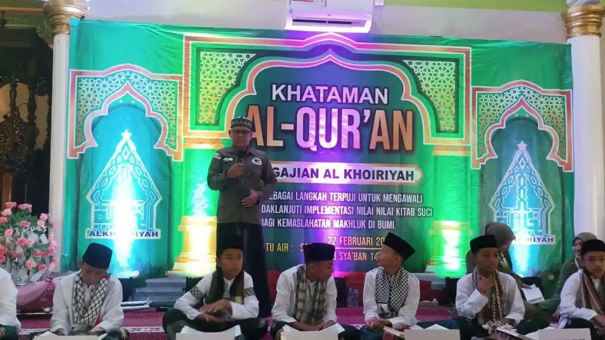 Pengajian Al Khoiriyah Khataman Al-Qur'an, Menggali Nilai-nilai Terpuji dalam Kitab Suci
