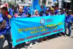 Buruh Geruduk DPRD Tuntut Ganti Pj Gubernur Jabar
