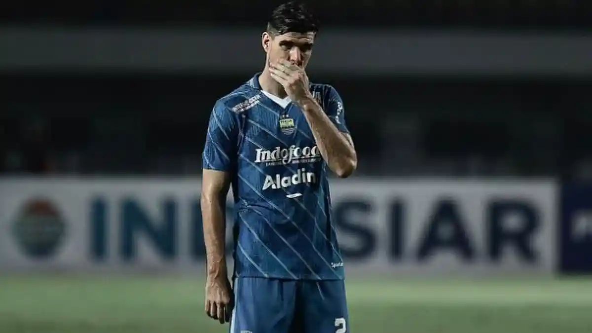 Luis Milla Nilai Alberto Bisa Jadi Pemimpin di Lini Pertahanan Persib, Bagaimana Nasib Nick Kuipers?