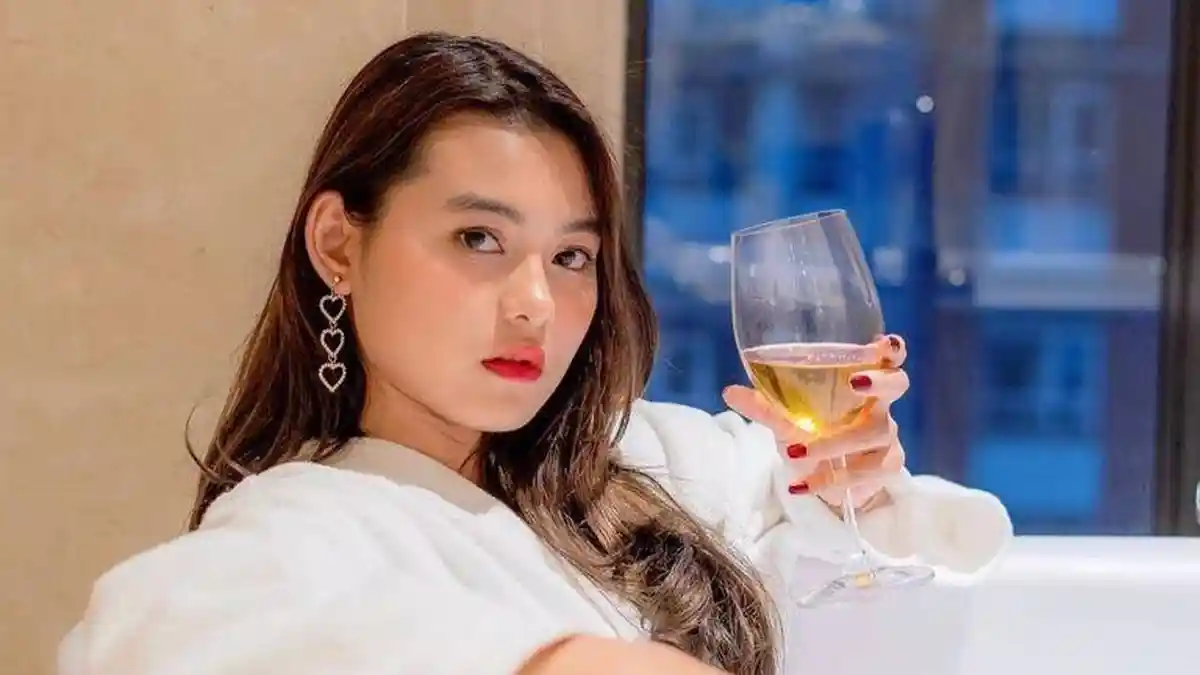 Profil dan Biodata Cesen Eks JKT48, Istri Marshel Widianto Tetap Cantik Meski Baru Lahiran