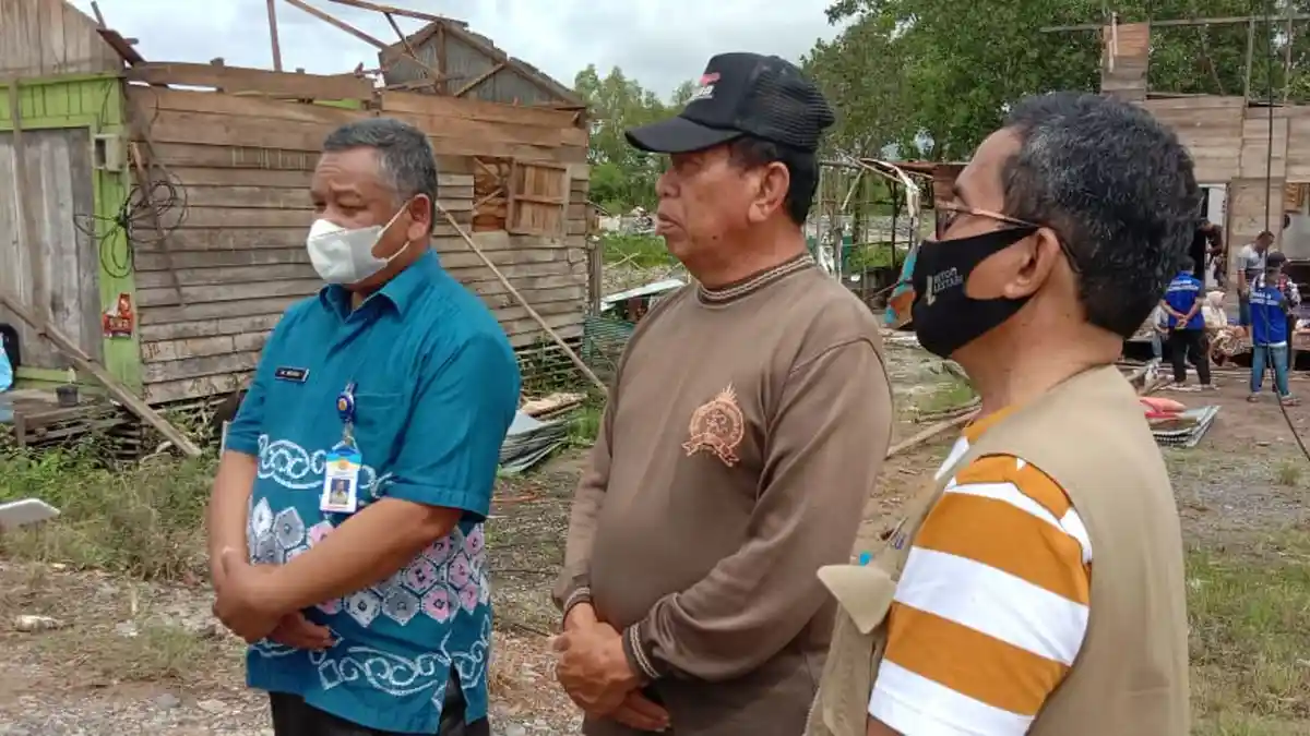 Puting Beliung Hantam Delapan Rumah Warga Banjarbaru Saat Tidur Nyenyak