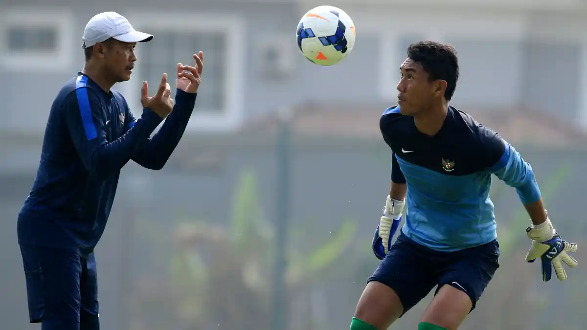 Berpeluang Jadi Kiper Utama, Yogi Tertarik ke SFC