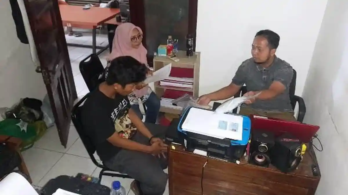 Pengedar Obat Keras di Banyumas Dibekuk Polisi, Ratusan Butir Obat Golongan G Disita