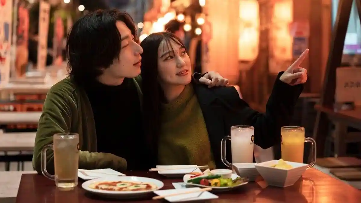 35 Pantun Malam Minggu buat Pacar, Modal Ajakan Kencan Romantis, Dijamin Bikin Doi Langsung Baper