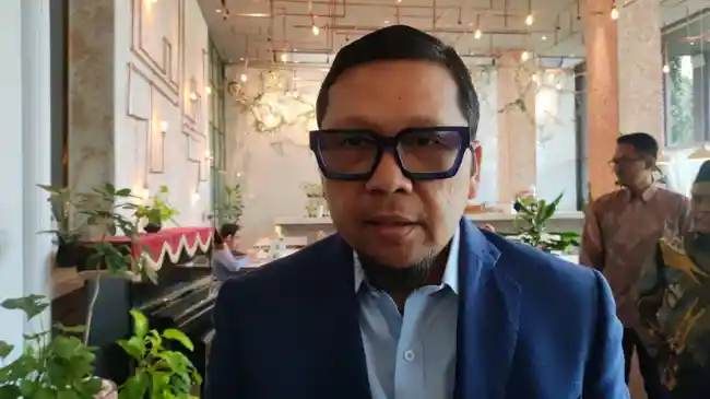 Wacana WFH 1 Hari untuk Hemat BBM, Komisi II DPR: Jangan Sampai Kurangi Esensi Tugas Utama PNS