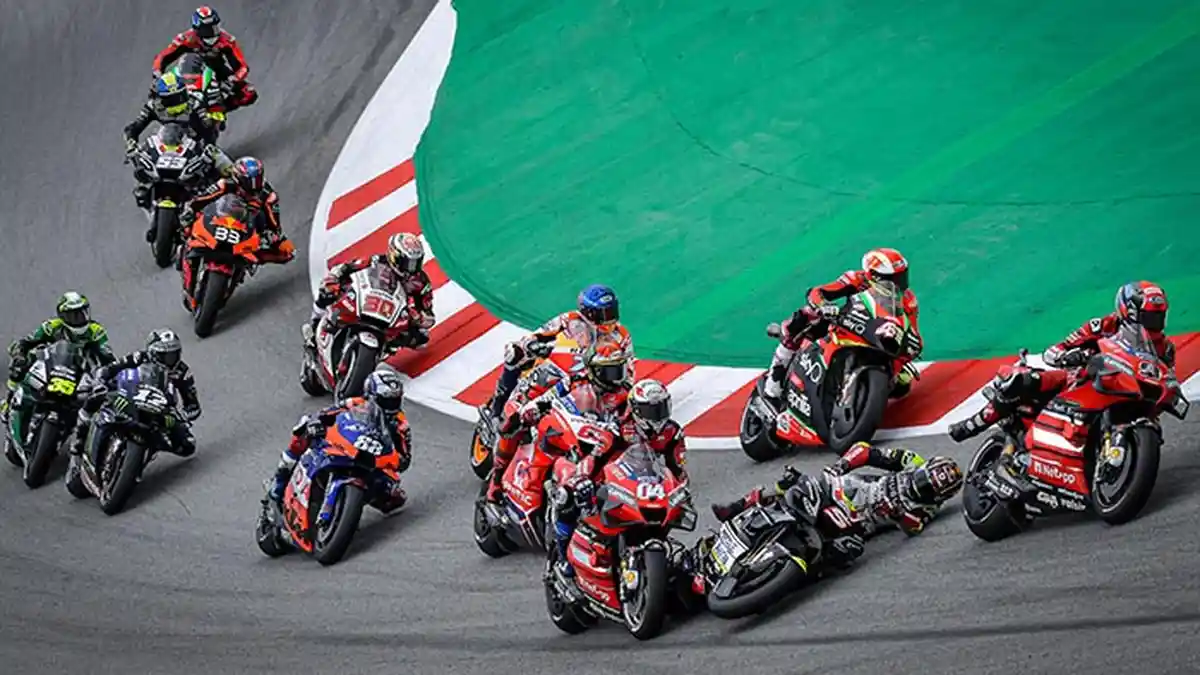 JADWAL MotoGP 2021 Live Trans7 Hari Minggu - LIVE MotoGP Qatar 2021 dan Duet Maut Daftar Pembalap