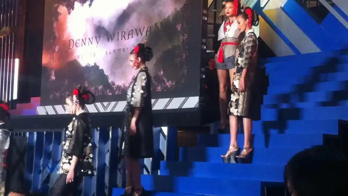 Denny Wirawan Hadirkan Komitmen Dandanan Ala Maiko Dari Jepang