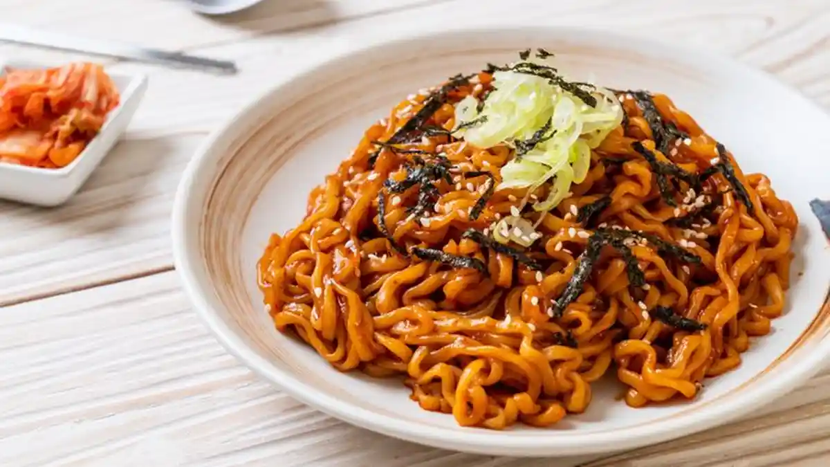 8 Tips Masak Mie Instan, Bikin Cita Rasa dan Tekstur Sajian Jadi Lebih Enak dengan Aneka Topping