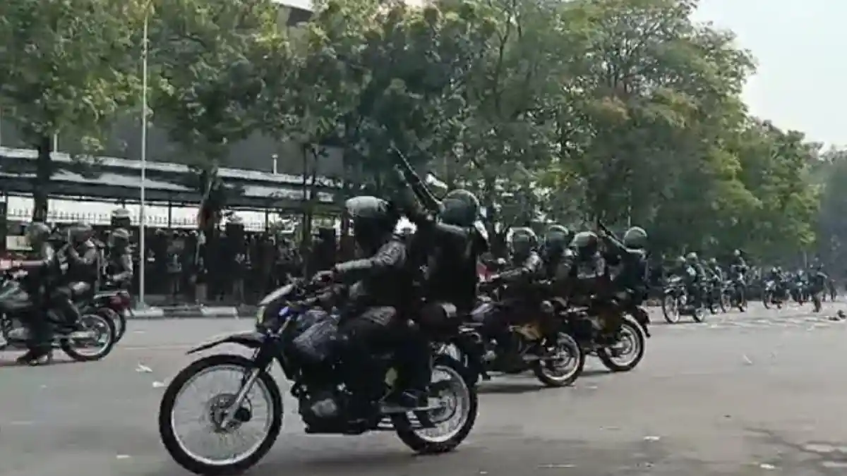 Ihwal Gas Air Mata, Demonstran di Semarang Ingatkan Polisi soal Tragedi Kanjuruhan