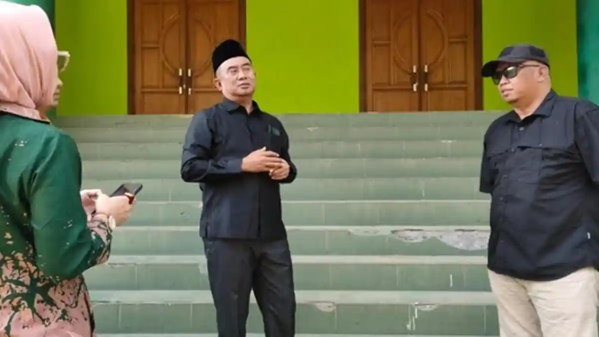 Banyak Video ASN dan Kades Dukung Bapaslon, PJ Bupati Probolinggo Ingatkan Penjatuhan Sanksi