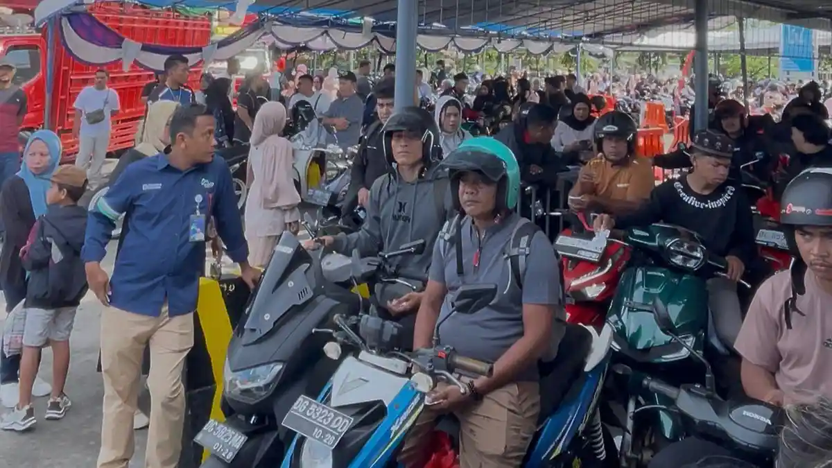 Lebaran 2026, Penyeberangan Ferry Ternate–Tidore dan Sofifi Paling Padat