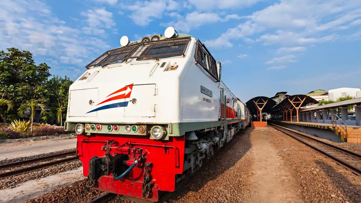 SIAP-SIAP War Flash Sale Tiket Kereta Api Mulai Rp 100 Ribu, Cek Rute Perjalanan dan Syaratnya