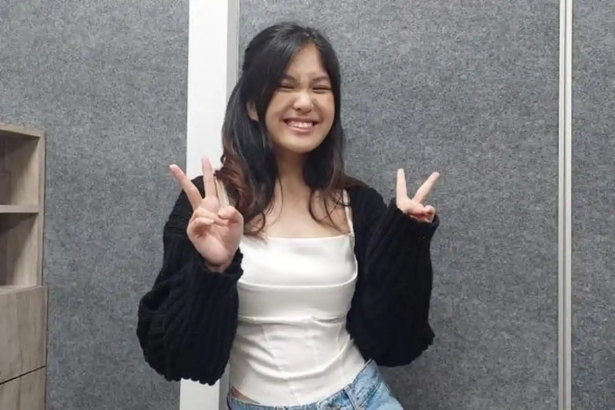 Andrea Tanzil dan Mezzaluna Sama-sama Gugup Pertama Kali Manggung di Stasiun MRT