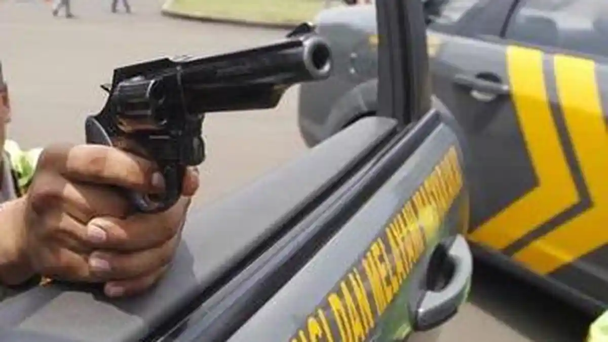 Polisi Lepaskan Tembakan untuk Kawanan Pencuri Modus Pecah Kaca
