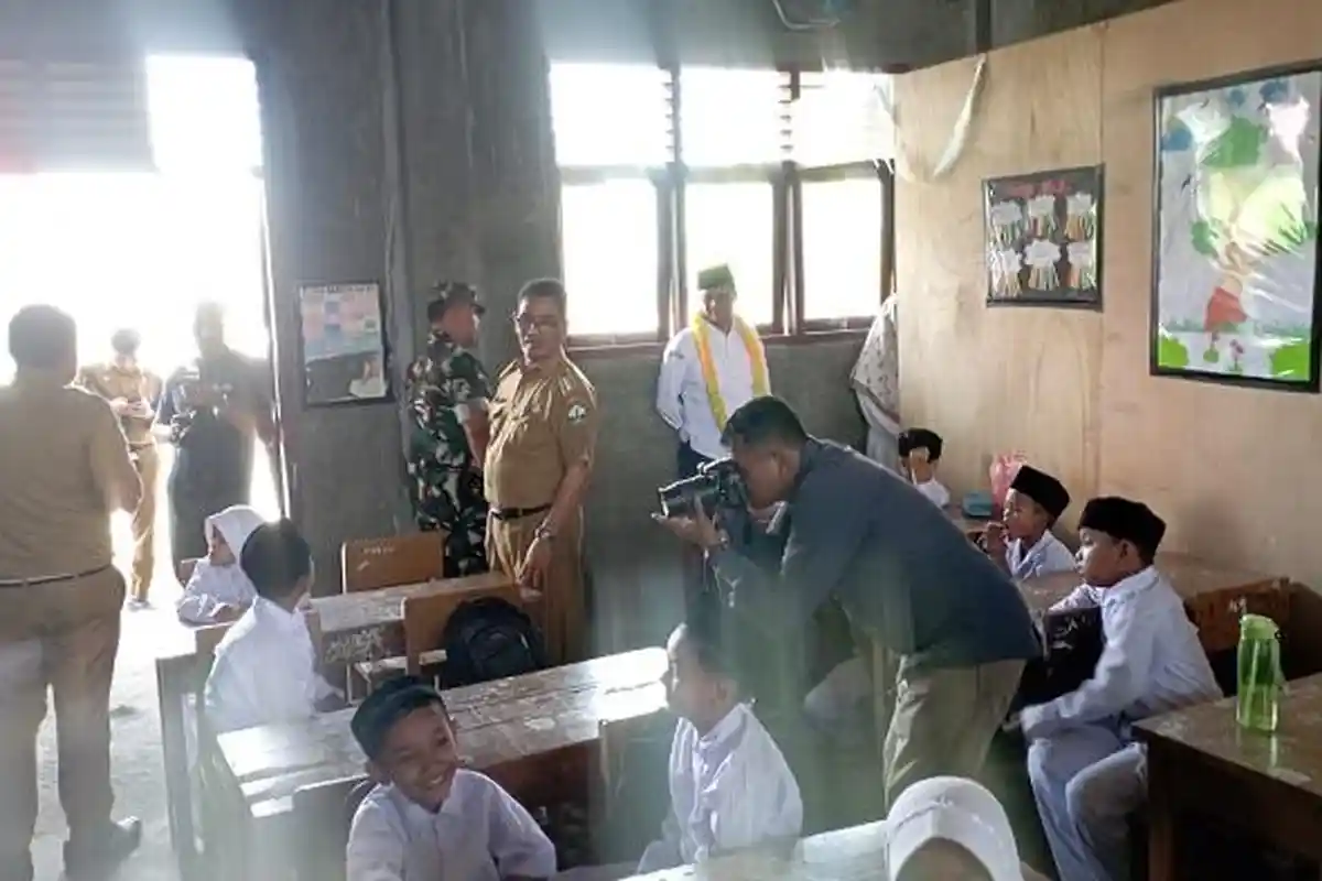 MIN 27 Bireuen Kekurangan Ruang Belajar