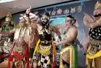 Wayang-Orang-diperankan-Lima-Jenderal-Bintang-EMpat.jpg