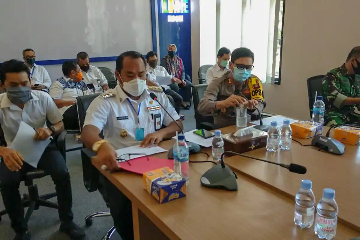Kasmidi Minta Perusahaan Kelapa Sawit di Kutim Bantu Rapid Test dan APD