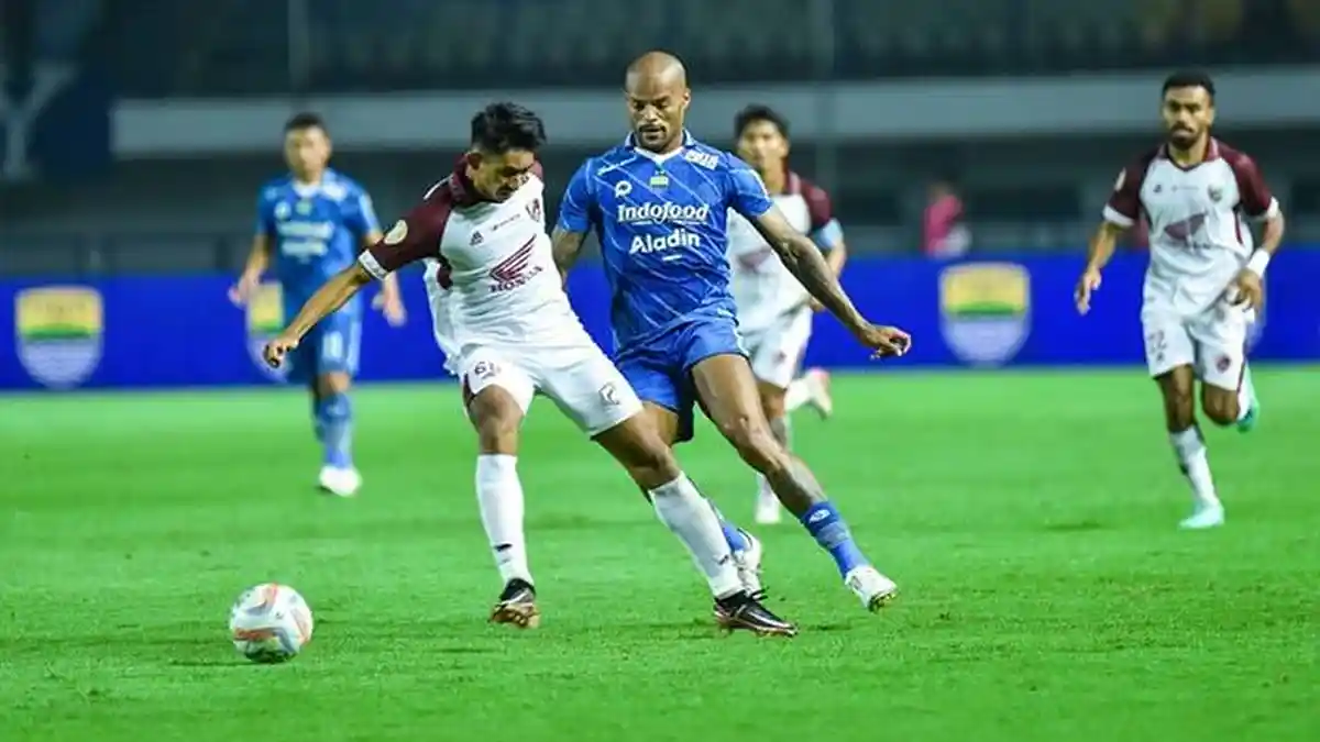 Kabar Skuad Persib Hari Ini Anak Asuh Bojan Hodak Pulihkan Kebugaran Pasca Ditahan Imbang PSM