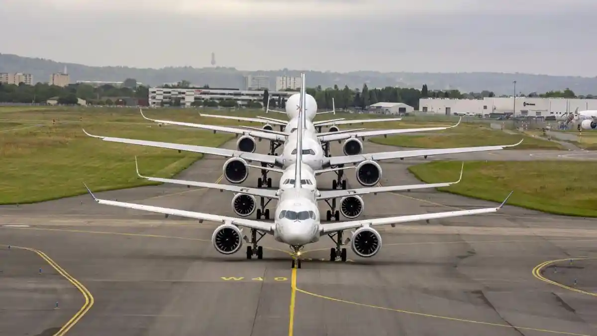 Paris Air Show: Persaingan Sengit Airbus dan Boeing Menjual Pesawat Komersil