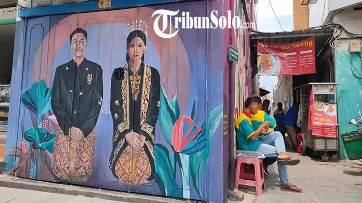 Canda Kaesang Minta Mural Pernikahannya Bersama Erina Diperbanyak, Gibran : Ya Bayar Senimannya