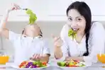 anak-makan-sayur.jpg
