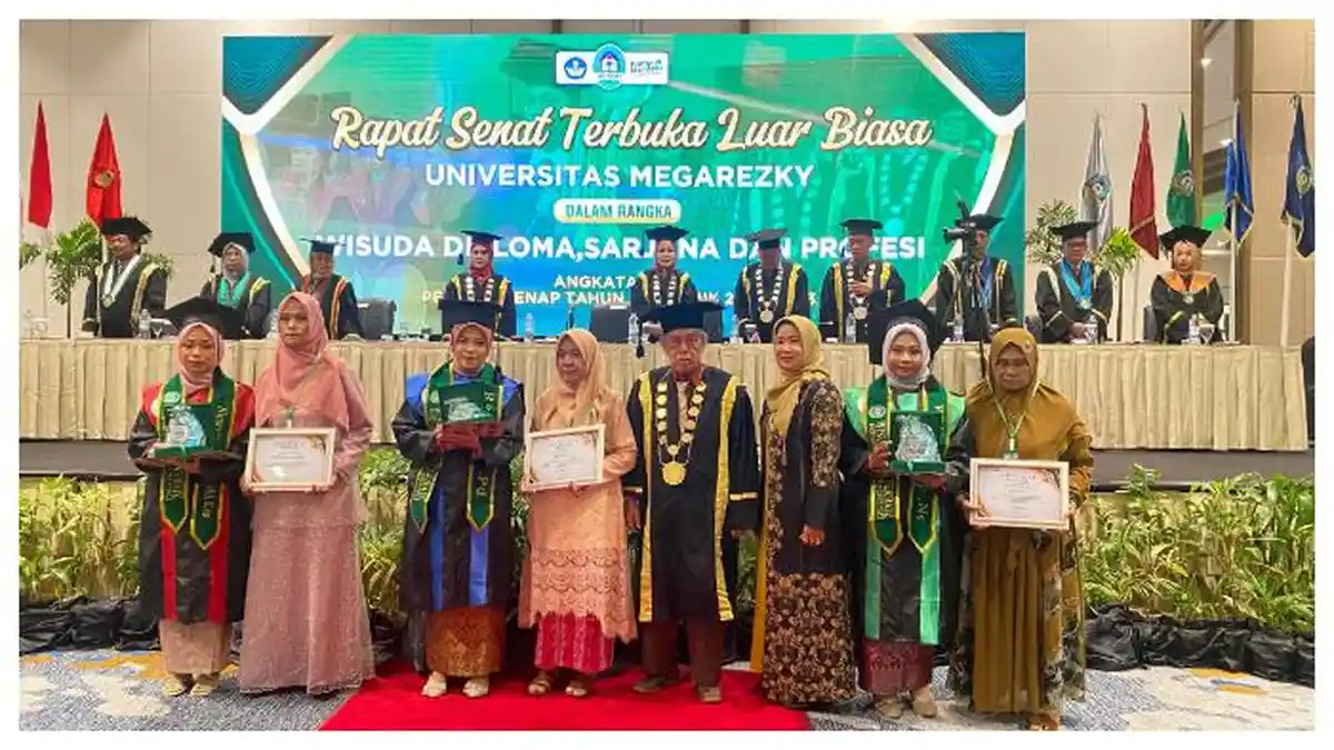 Unimerz Cetak 934 Lulusan Baru, Fakultas Farmasi Terbanyak