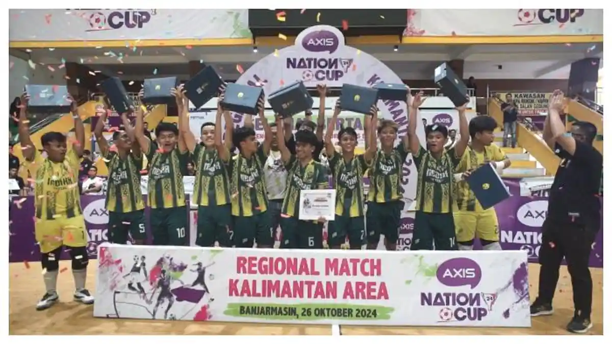 SMK Medika Samarinda Tempuh 18 Jam Perjalanan untuk Raih Juara Regional AXIS Nation Cup 2024