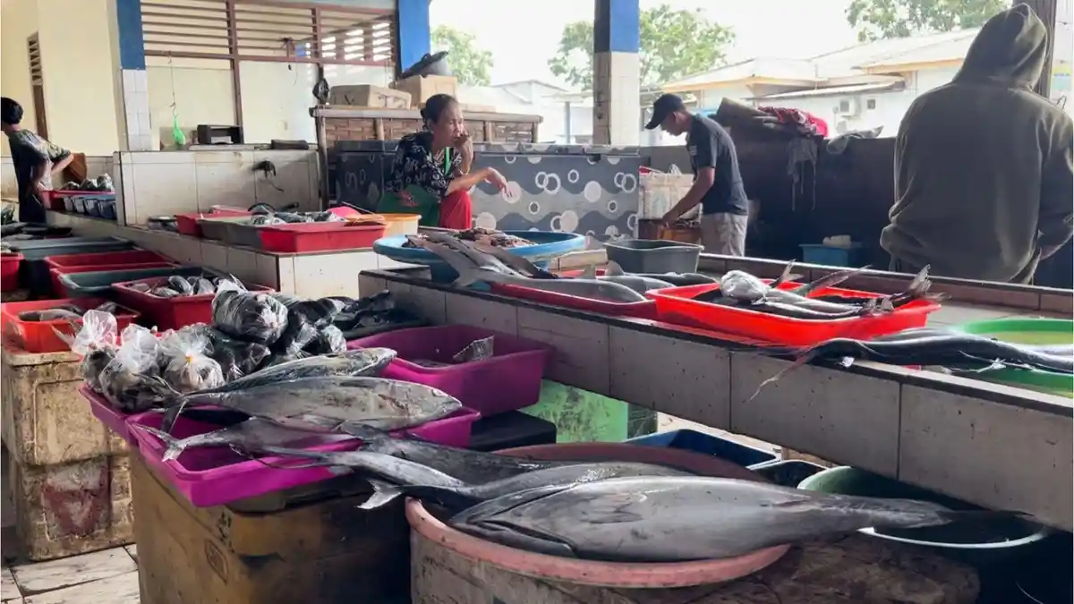 Harga Ikan di Cilacap Naik Drastis, Imbas Cuaca Buruk Nelayan Tak Melaut
